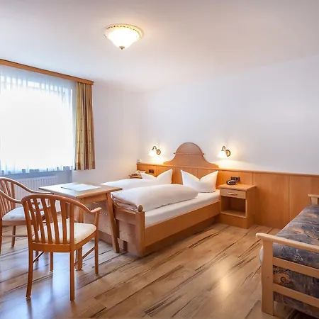 Tuxertal Hotel 2*